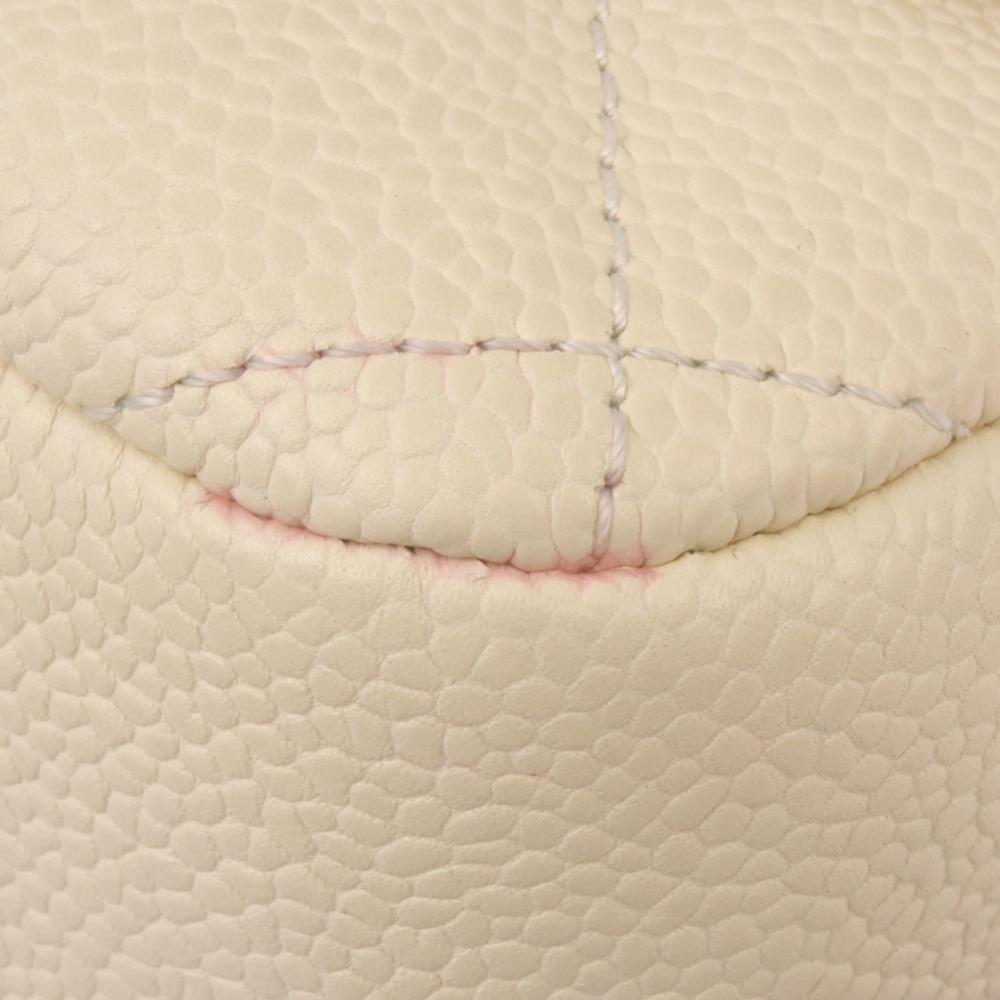 White Leather Chanel Shoulder Bag