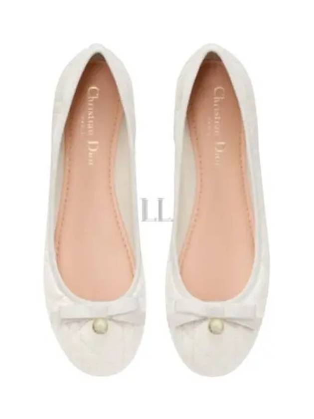 Quilted Cannage Calfskin Ballerina Flat Off White Dior