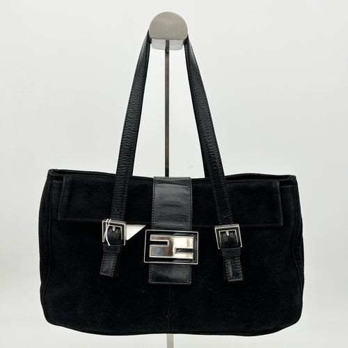 Fendi Baguette Suede Tote YVEAE485