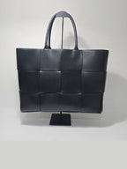Bottega Veneta Arco large tote bag