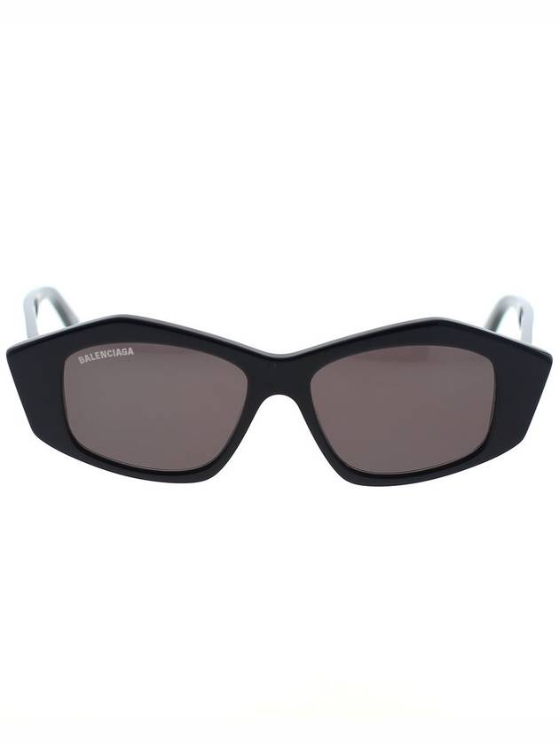 Balenciaga pentagon sunglasses black