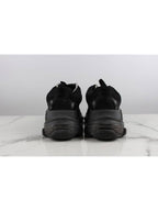 Balenciaga Triple S Black 41 260