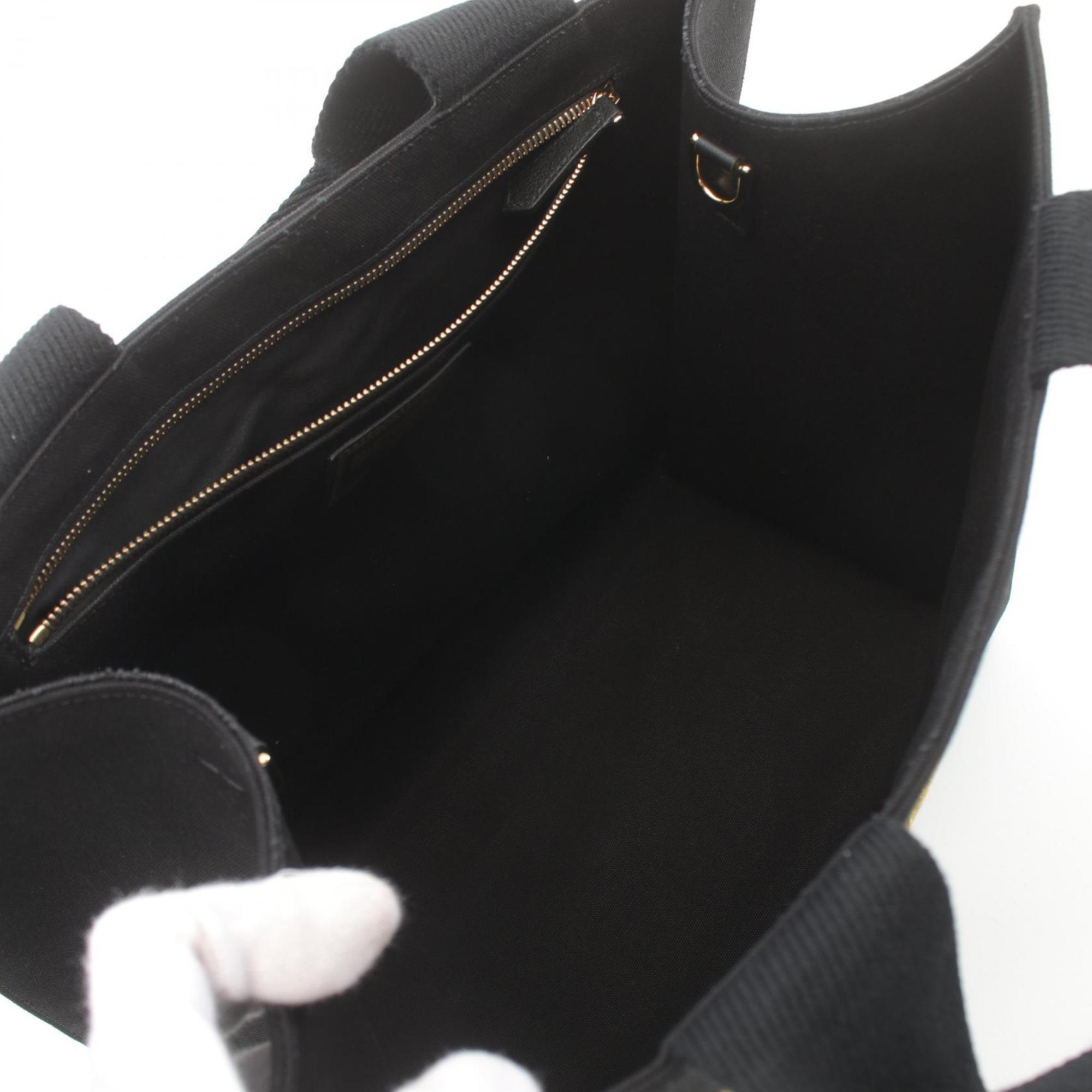 Fendi  Canvas Tote Bag ()