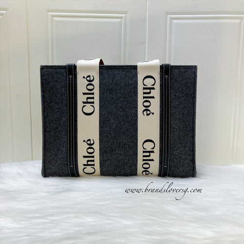 Chloe Woody Medium Tote Bag in mere Grey Felt Fabric and Black Leather Trim