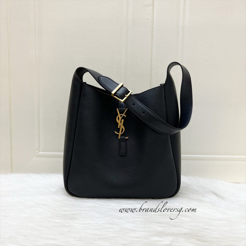 Saint Laurent YSL Small Le 5 À 7 Supple Hobo Bag in Black Grained Leather and GHW