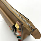 Leather handbag Fendi Beige in Leather LA14545