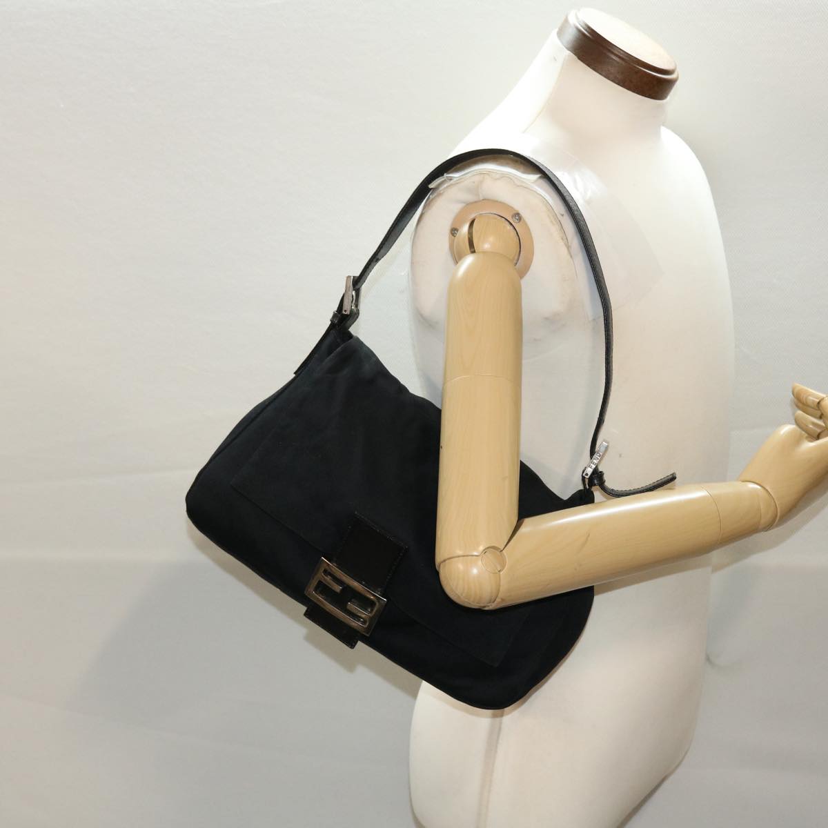 FENDI Mamma Baguette Shoulder Bag Nylon Blackep1270