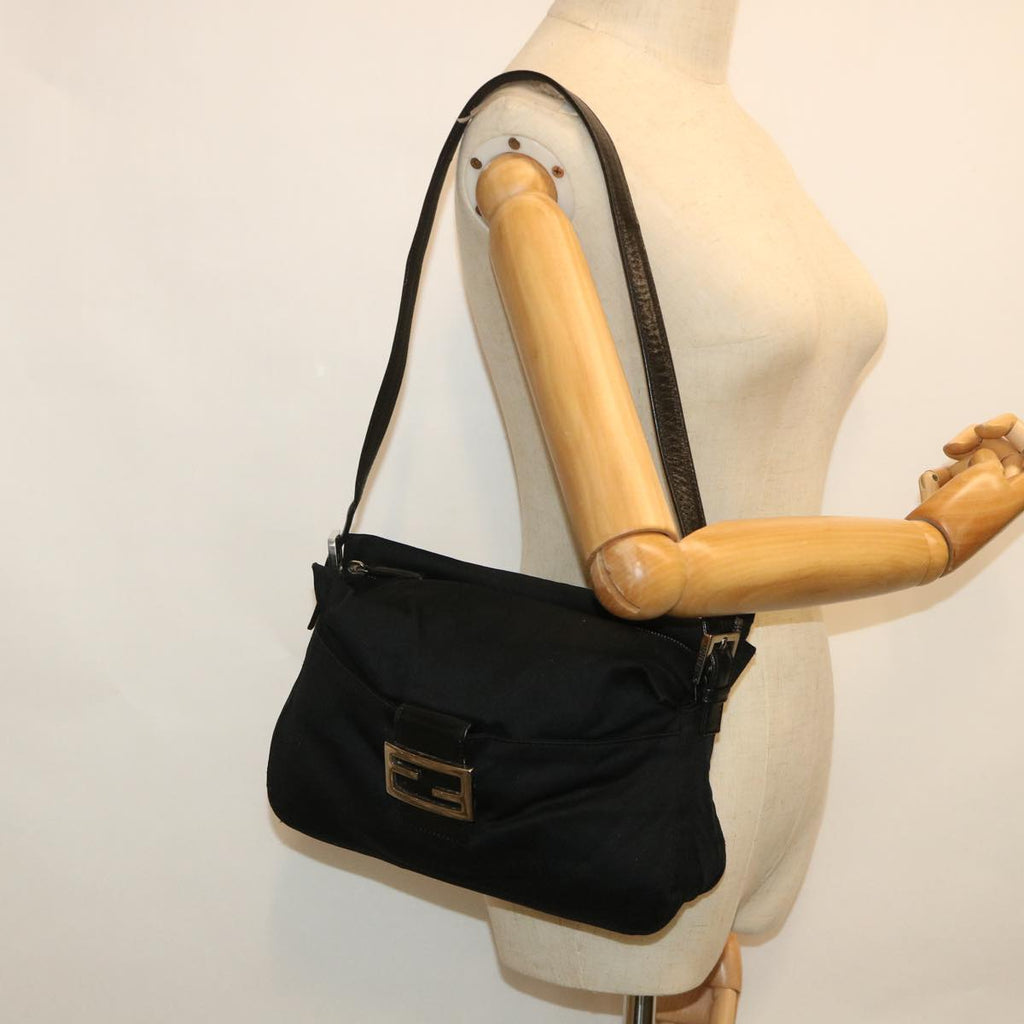 FENDI Mamma Baguette Shoulder Bag Nylon Black 2321 26566 009ep1885