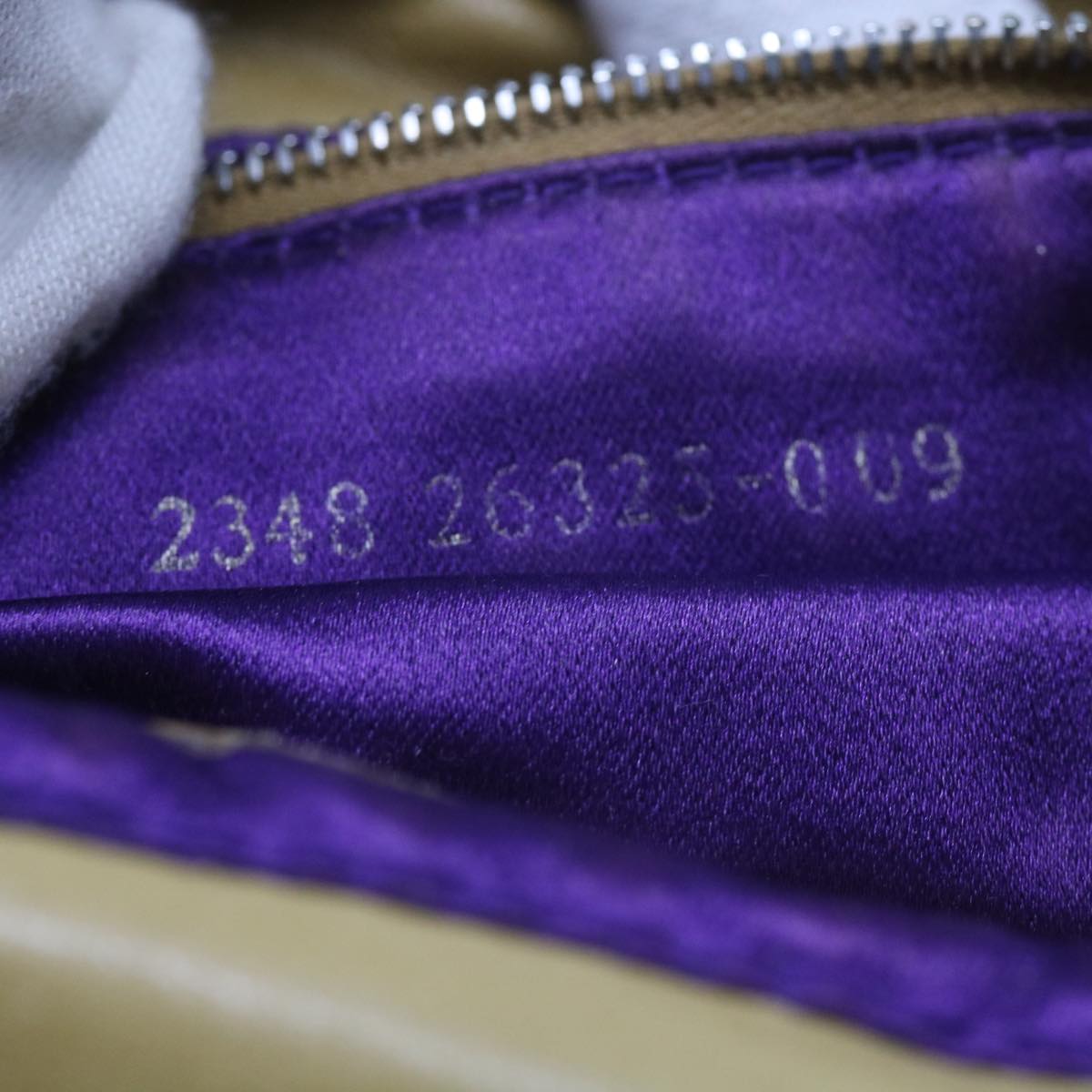 FENDI Mamma Baguette Shoulder Bag Leather Beige 2348 26325 009ep2384