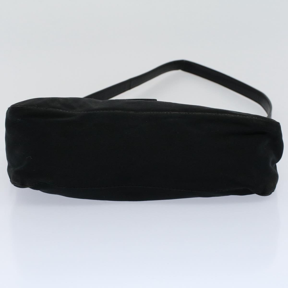 FENDI Mamma Baguette Shoulder Bag Nylon Black 2321 26566 099ep2388