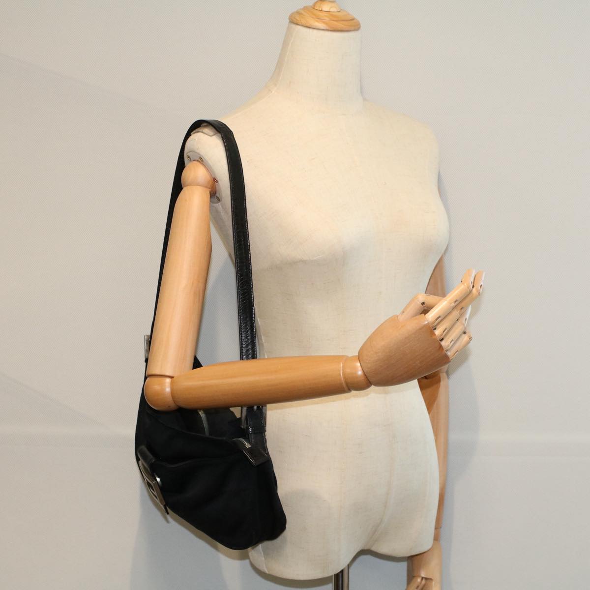 FENDI Mamma Baguette Shoulder Bag Nylon Black 2321 26566 099ep2388