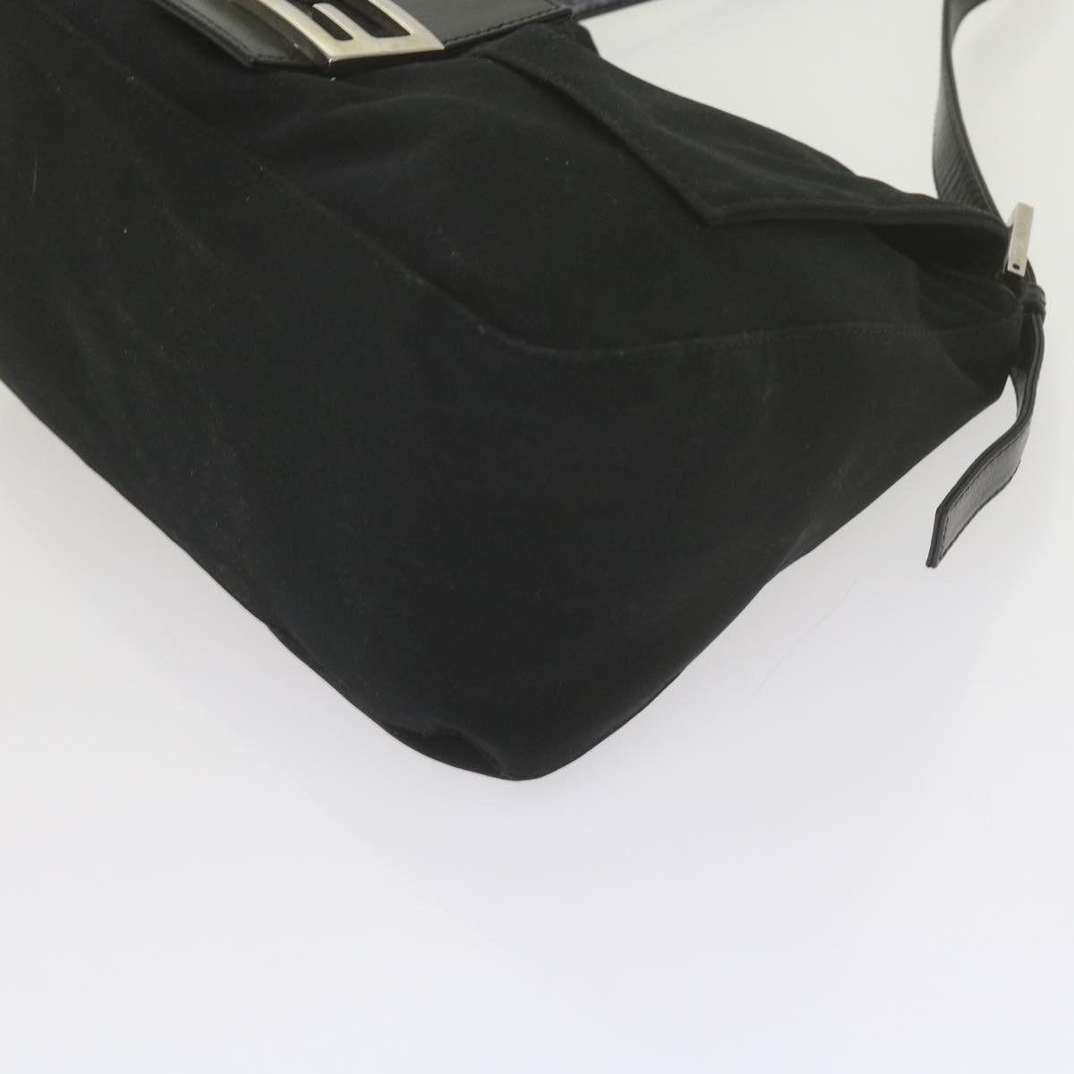 FENDI Mamma Baguette Shoulder Bag Nylon Black 2308 26325 008ep2543