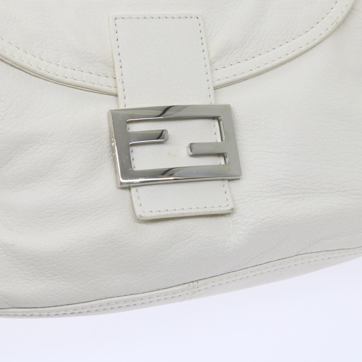 FENDI Mamma Baguette Shoulder Bag Leather Whiteep2545