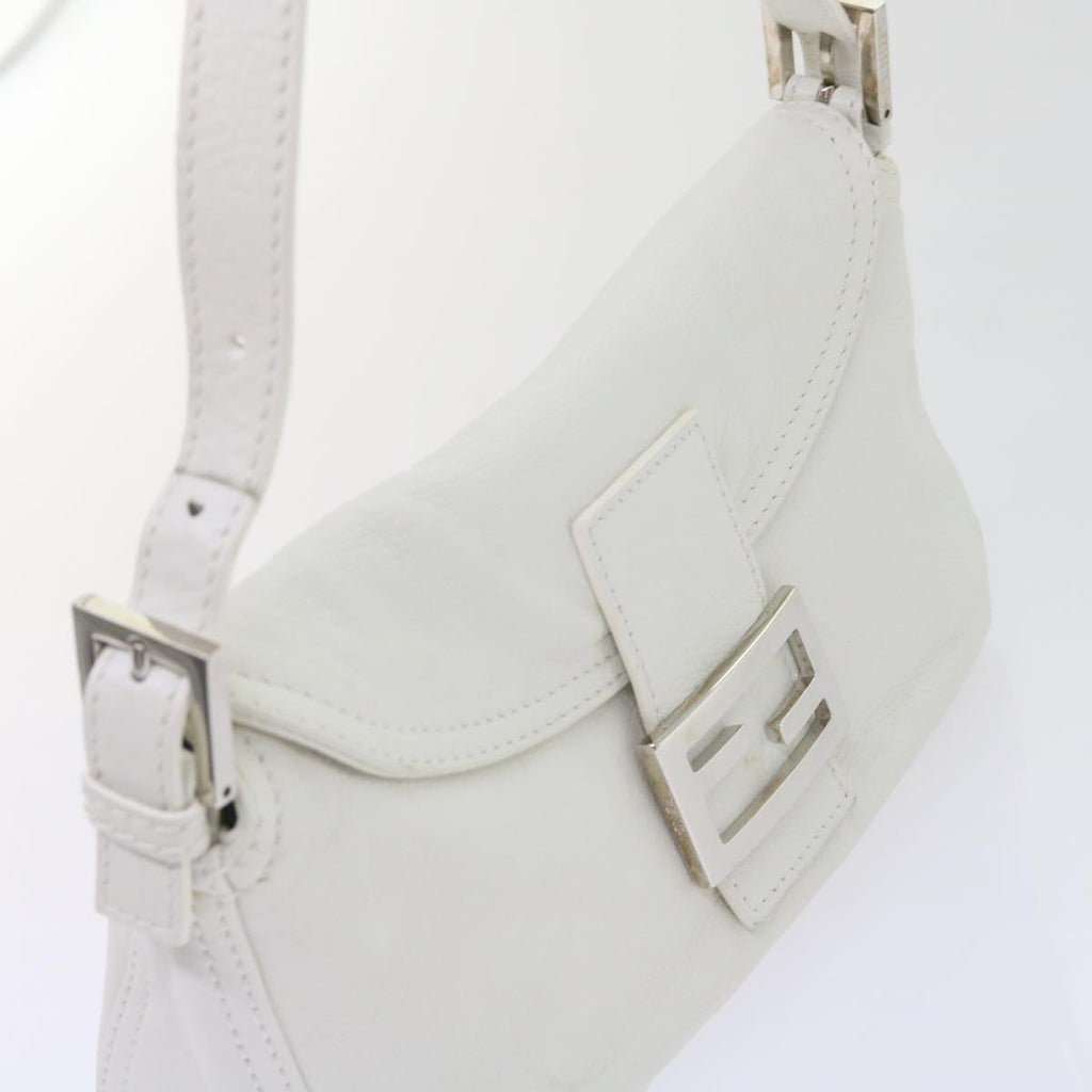 FENDI Mamma Baguette Shoulder Bag Leather Whiteep2545