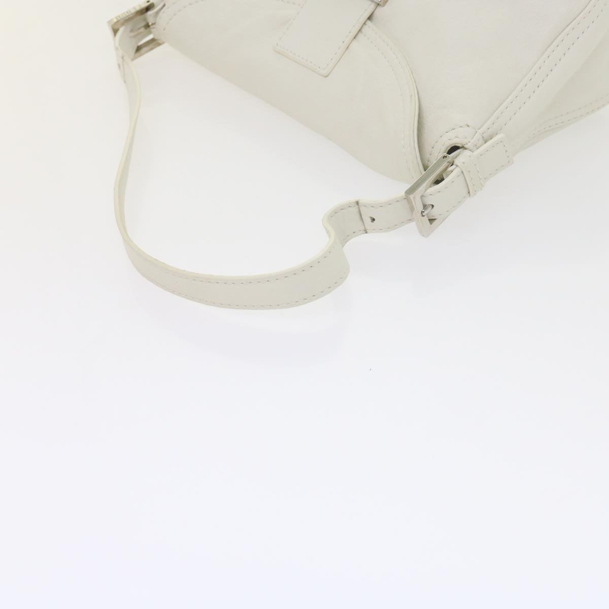 FENDI Mamma Baguette Shoulder Bag Leather Whiteep2545