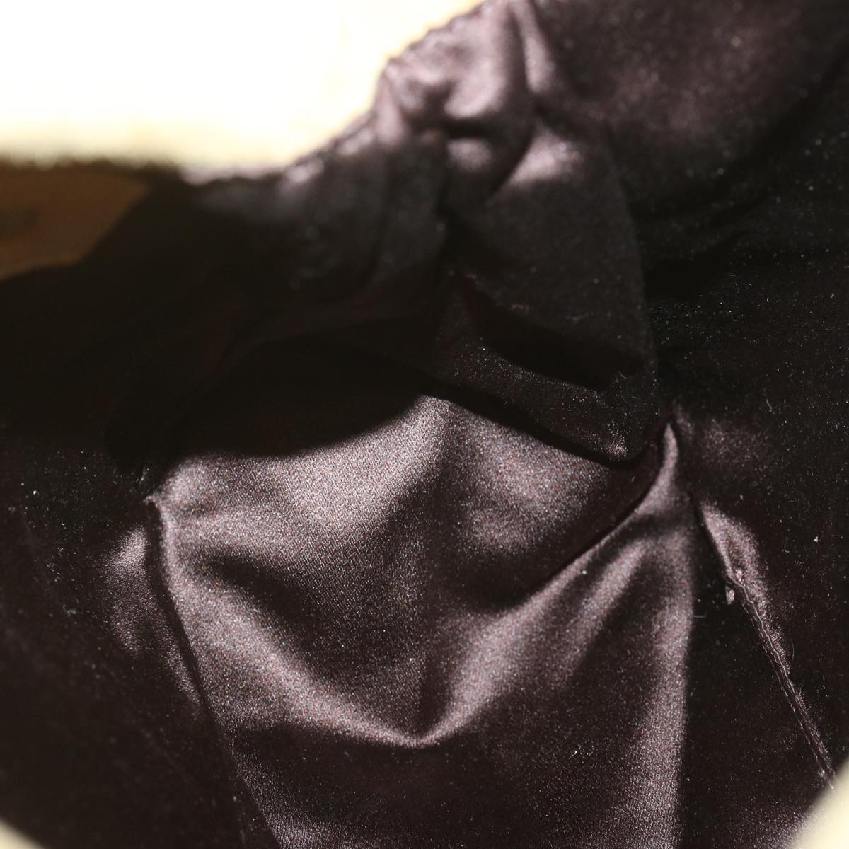 FENDI Mamma Baguette Shoulder Bag Suede Beigeep3672