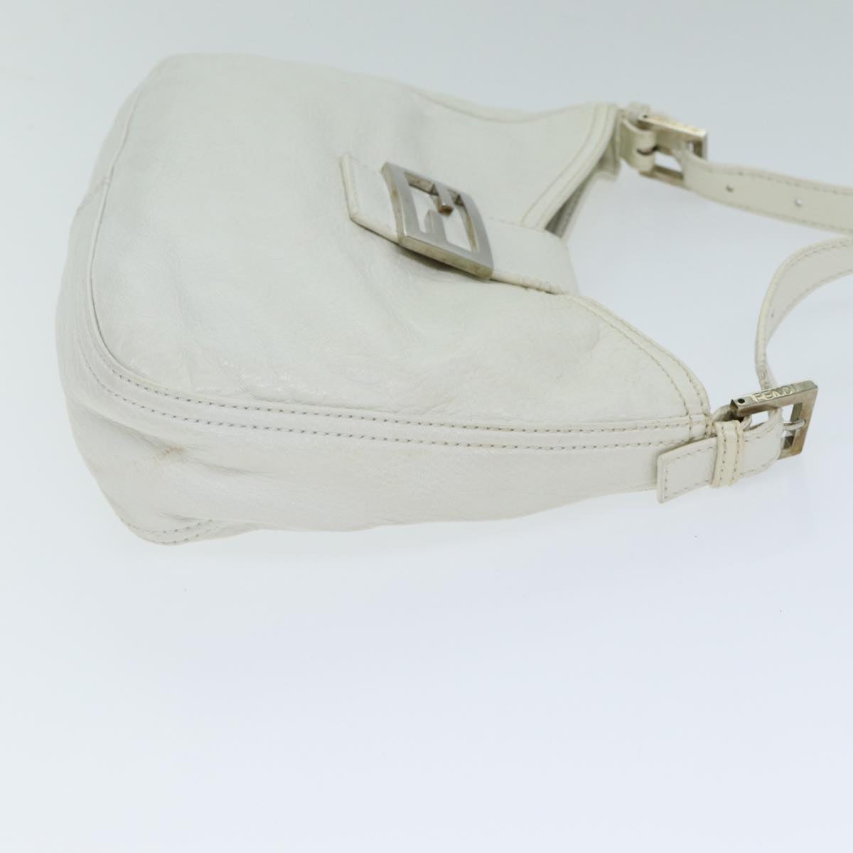 FENDI Mamma Baguette Shoulder Bag Leather Whiteep4700