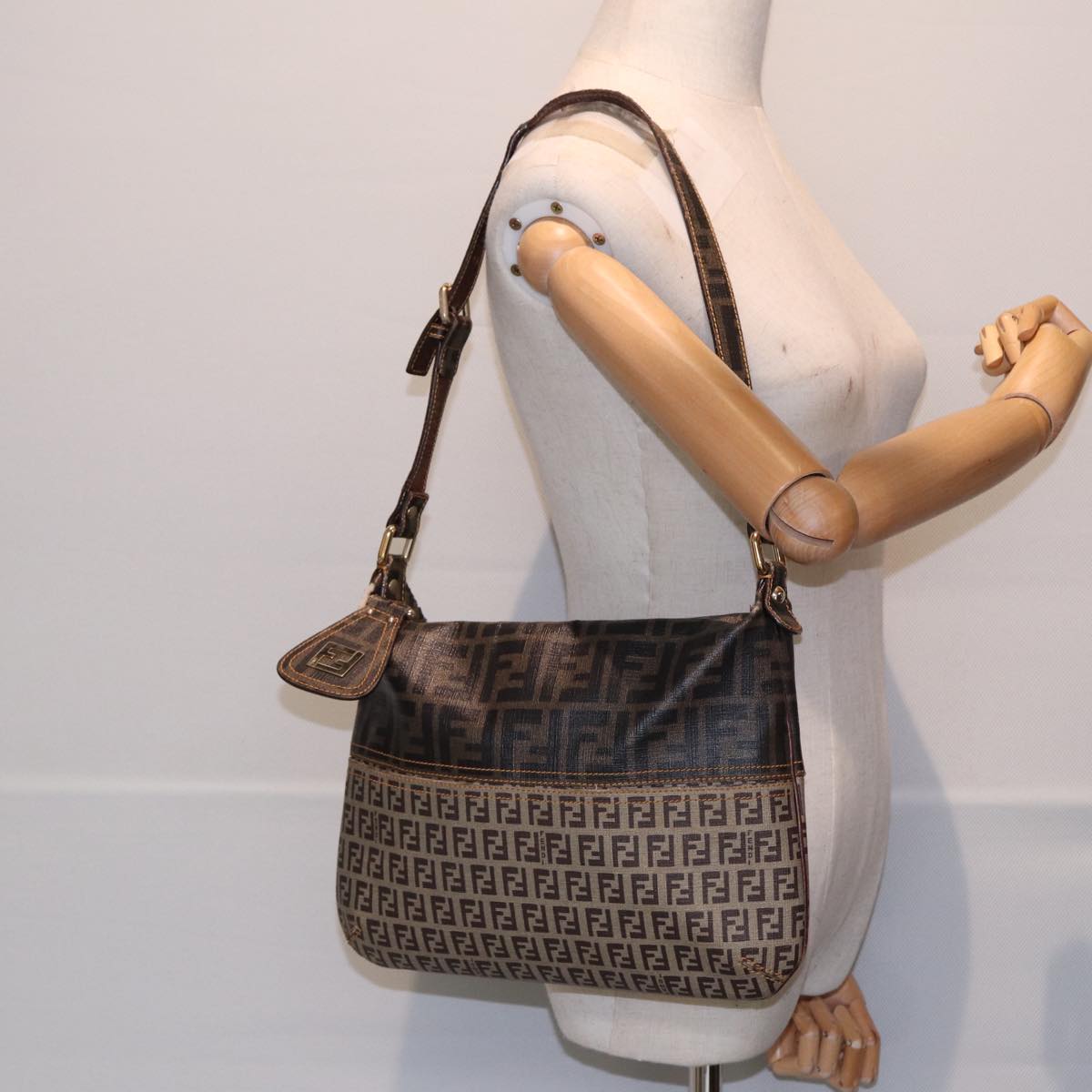 FENDI Zucca Canvas Shoulder Bag Brown Black goldep5455
