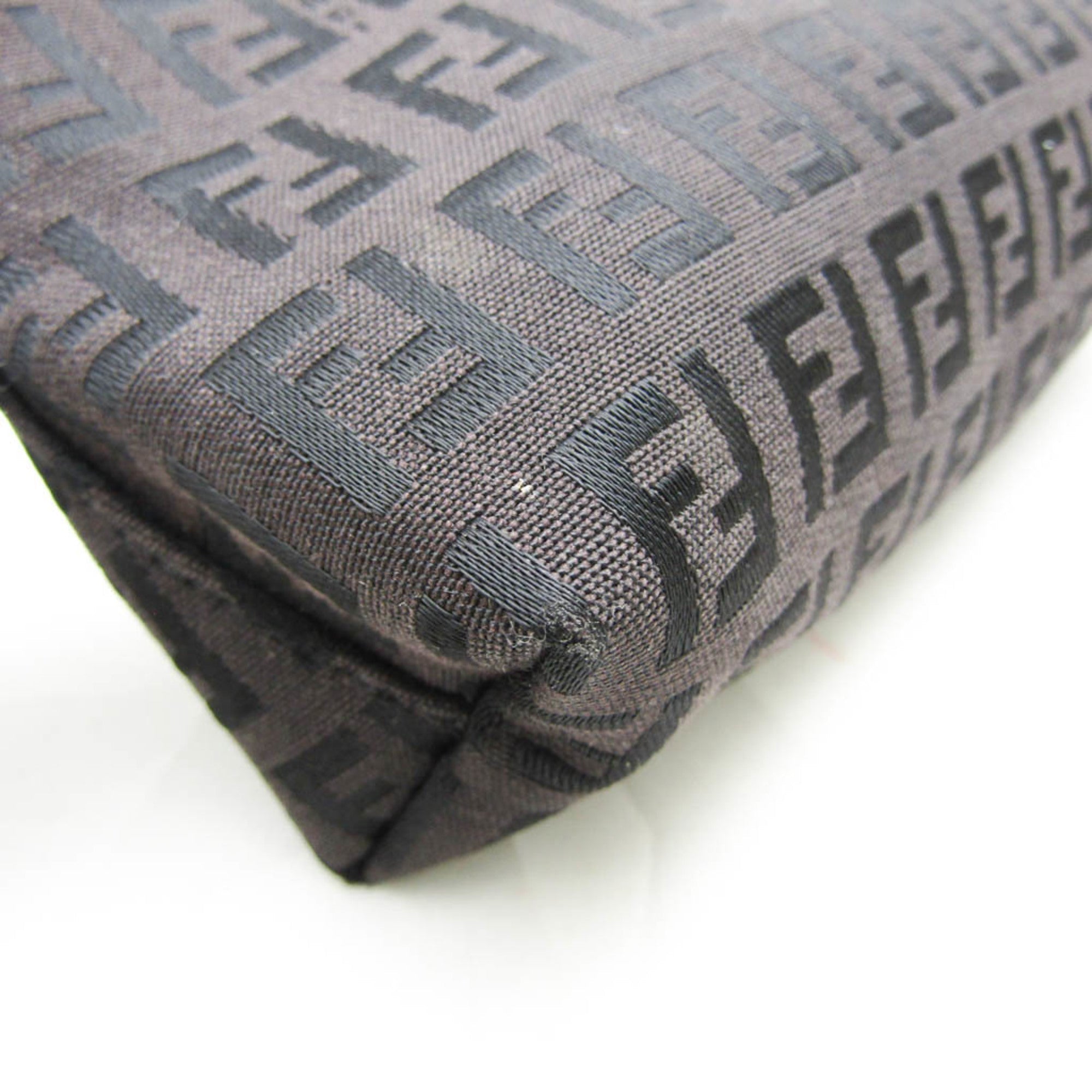 Fendi Zucca  Canvas Leather Pouch Wash Bag ()
