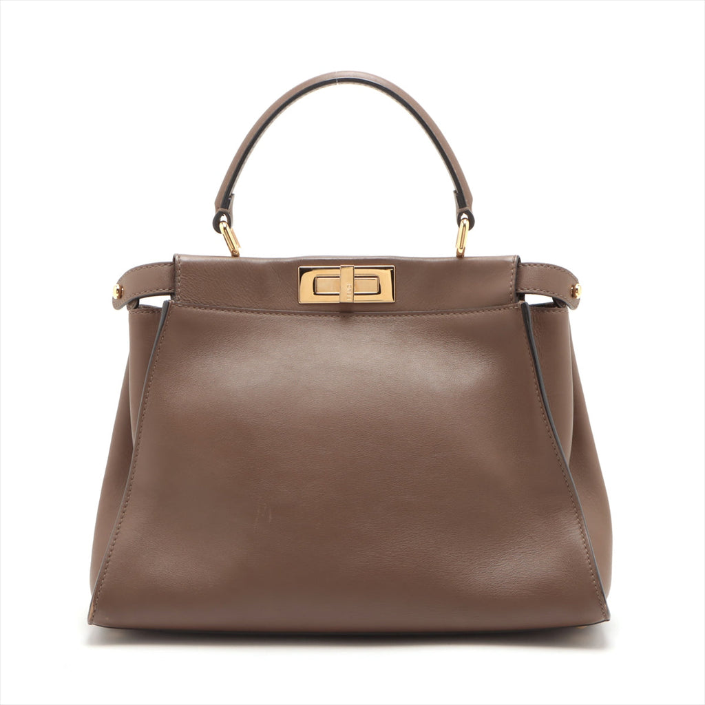 FENDI Peekaboo Medium in Leather Brown 8BN290
