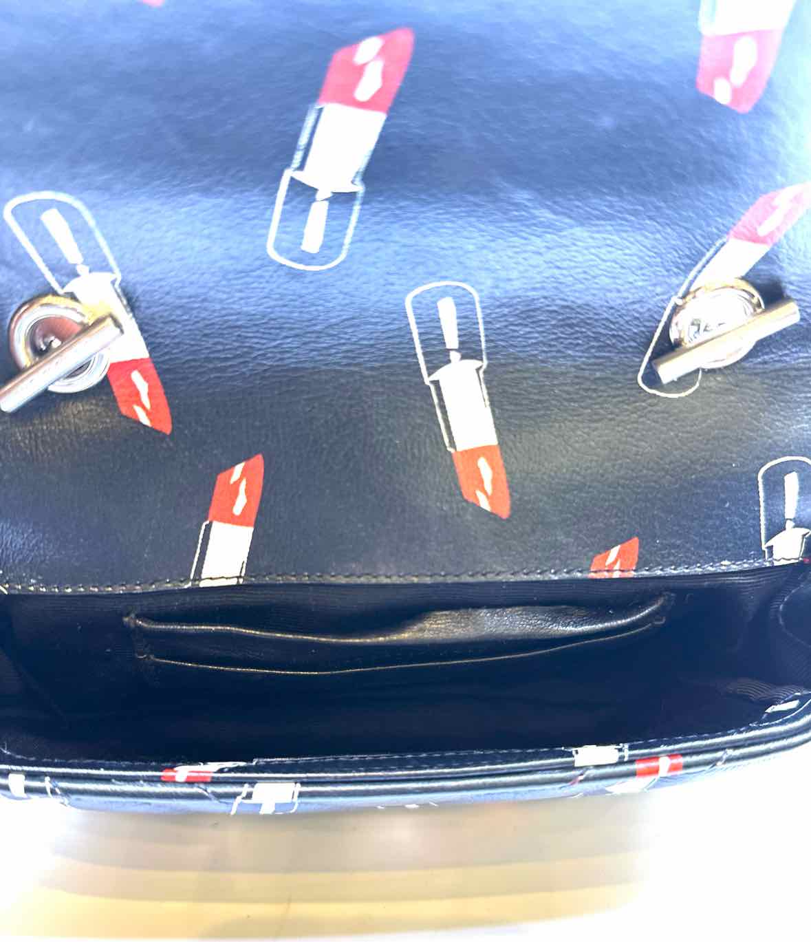 YVES SAINT LAURENT Black Leather Handbag