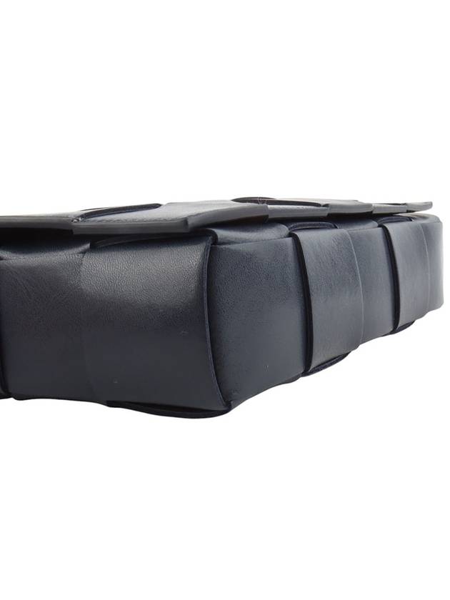 Bottega Veneta 741777 Intrecciato Pouch Cassette Cross Bag Navy 34313