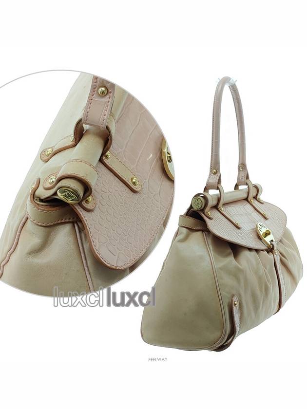 Fendi Magic Bag 8BN144 Leather Tote