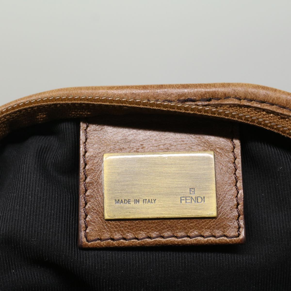 FENDI Zucca Canvas Hand Bag Black Brownfm2664