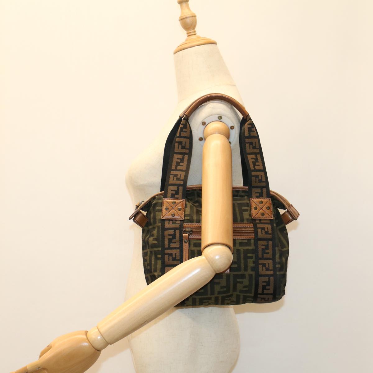 FENDI Zucca Canvas Hand Bag Black Brownfm2664