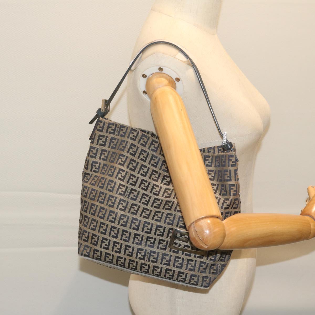 FENDI Zucchino Canvas Shoulder Bag Navyfm3014