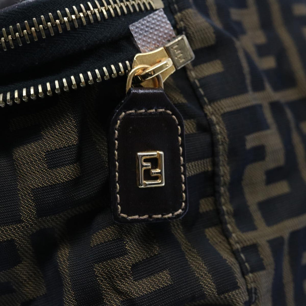 FENDI Zucca Canvas Vanity Pouch Brown Blackfm3154