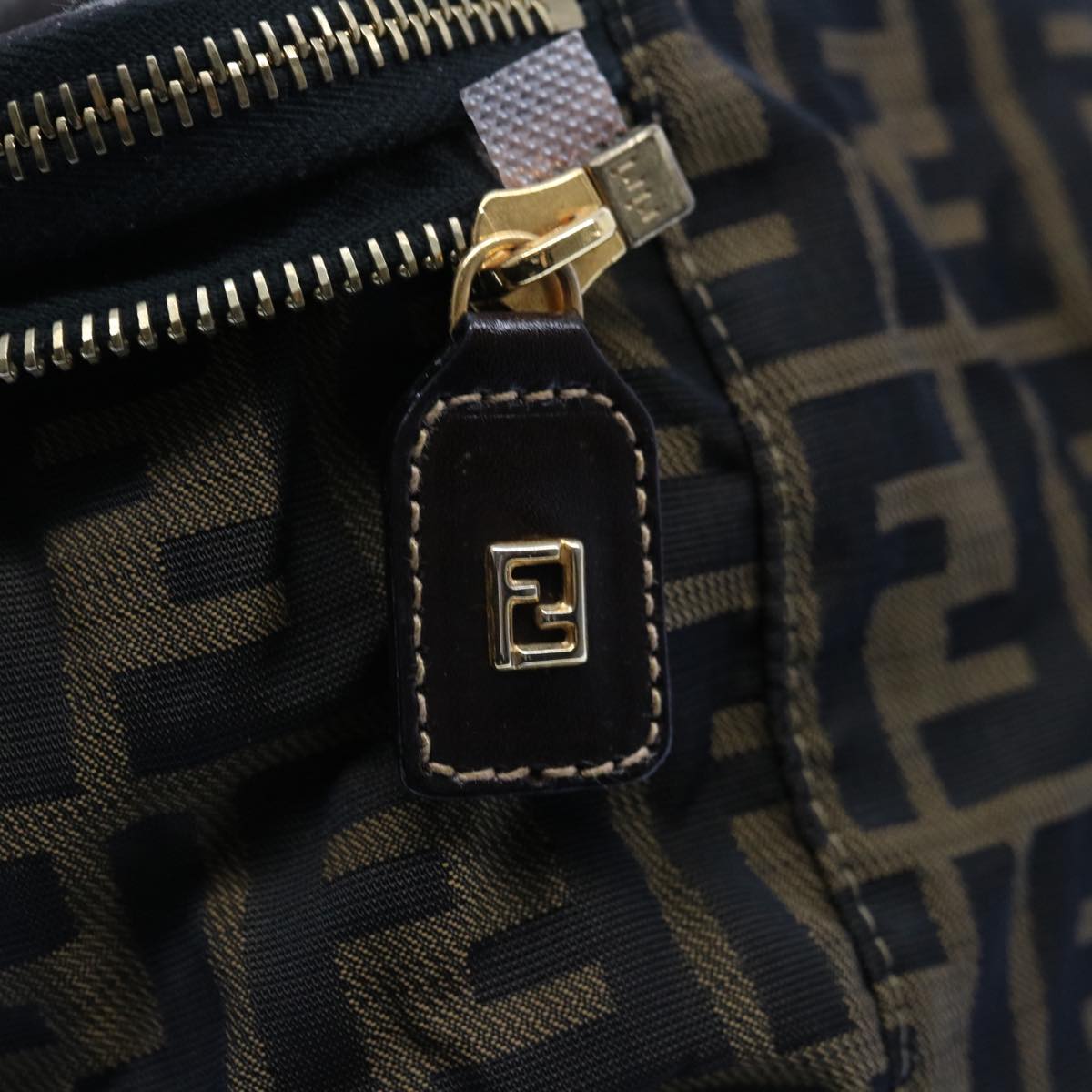 FENDI Zucca Canvas Vanity Pouch Brown Blackfm3154