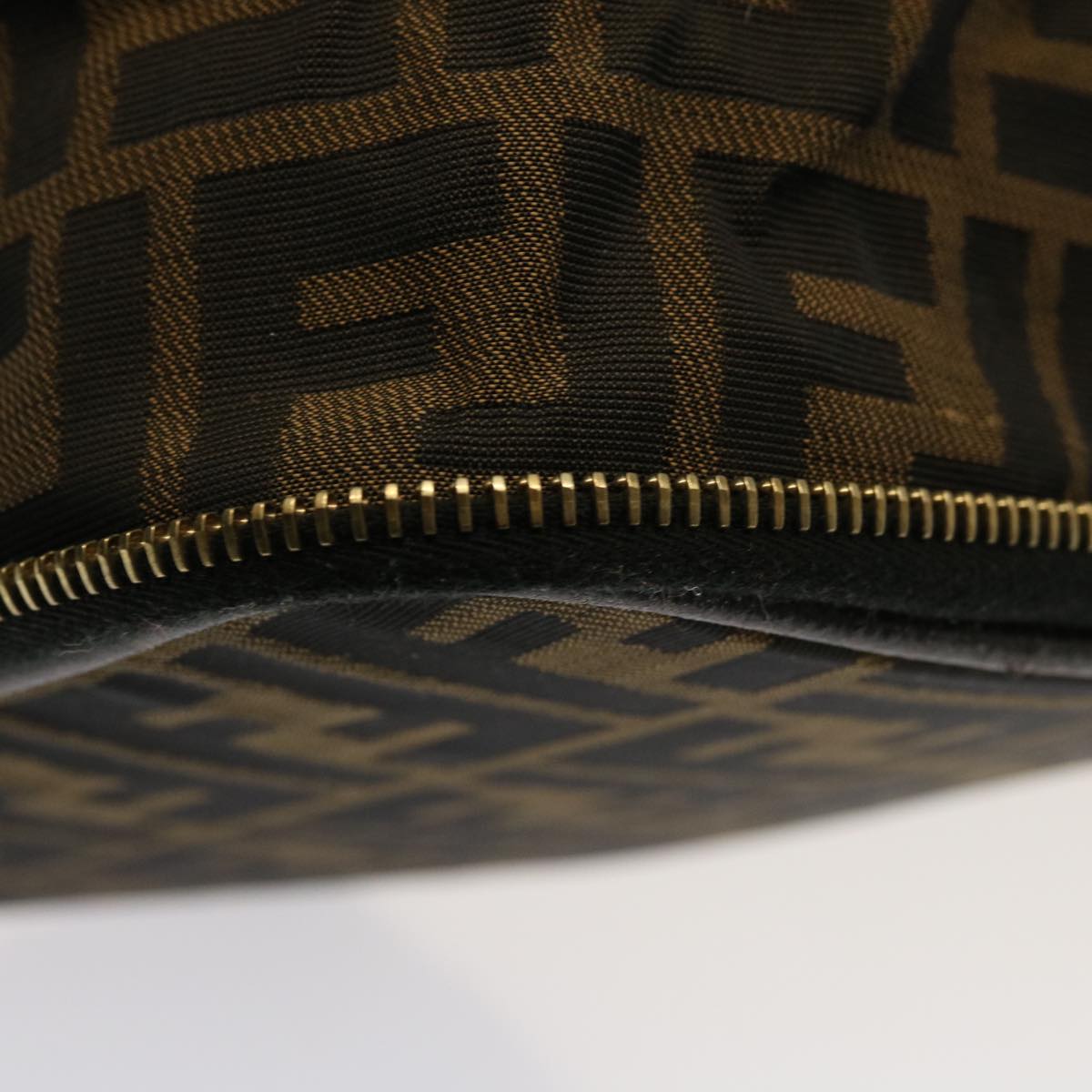 FENDI Zucca Canvas Vanity Pouch Brown Blackfm3154