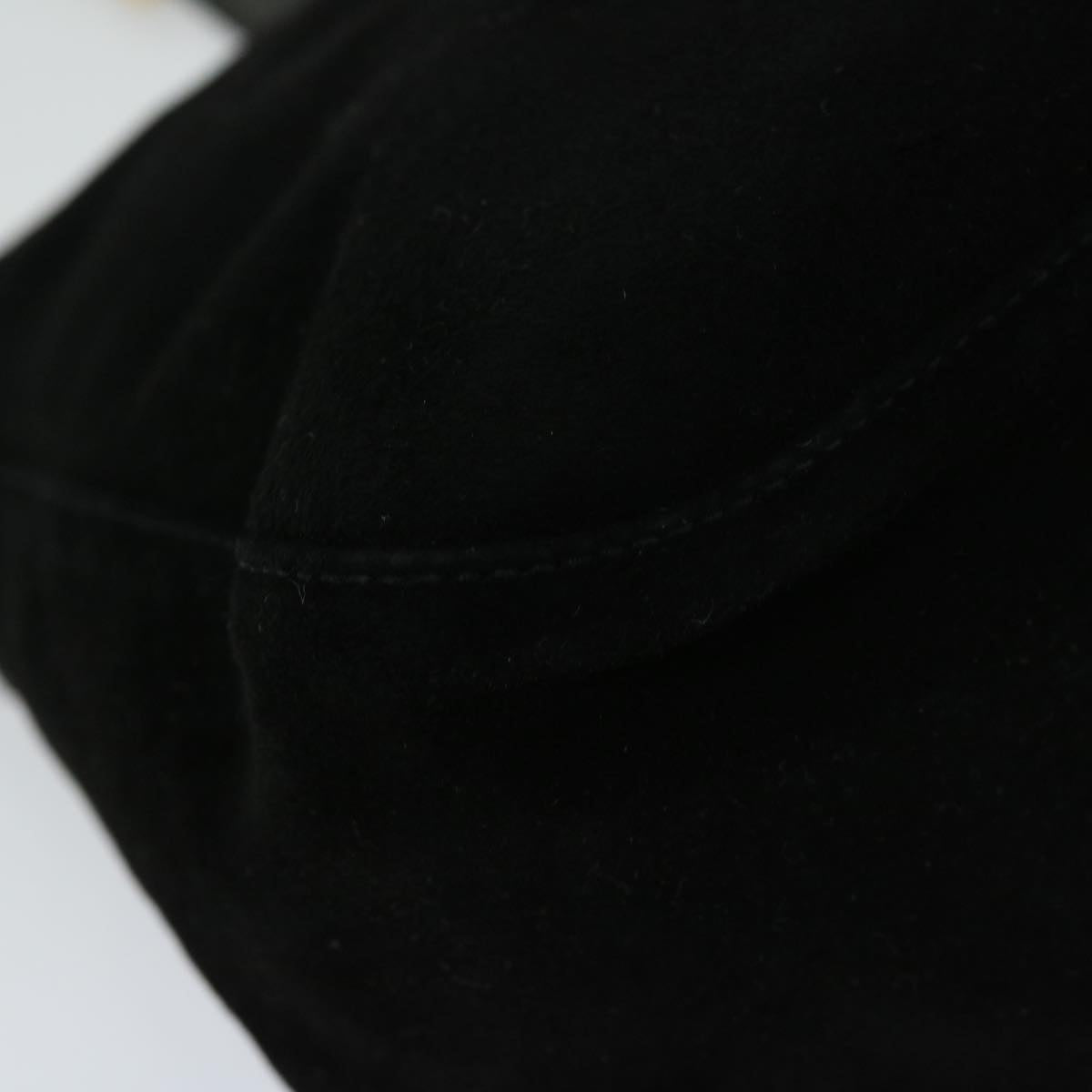 FENDI Mamma Baguette Shoulder Bag Suede Blackfm3241