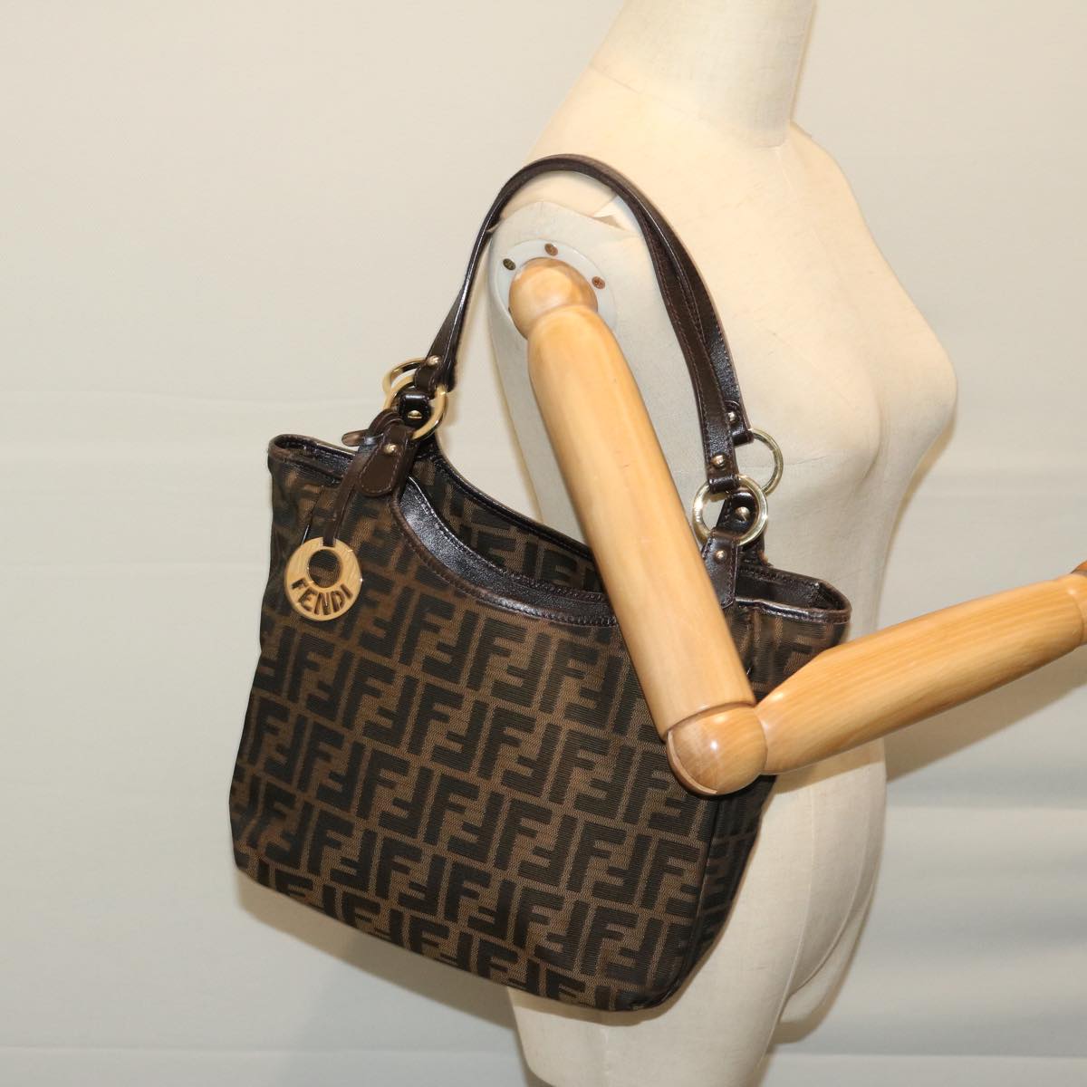 FENDI Zucca Canvas Shoulder Bag Black Brownfm3246