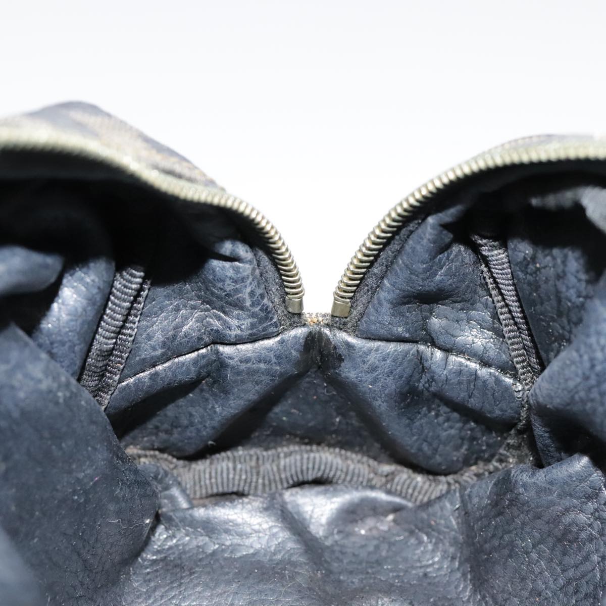 FENDI Zucca Canvas Pouch Black Gold Brownfm3877