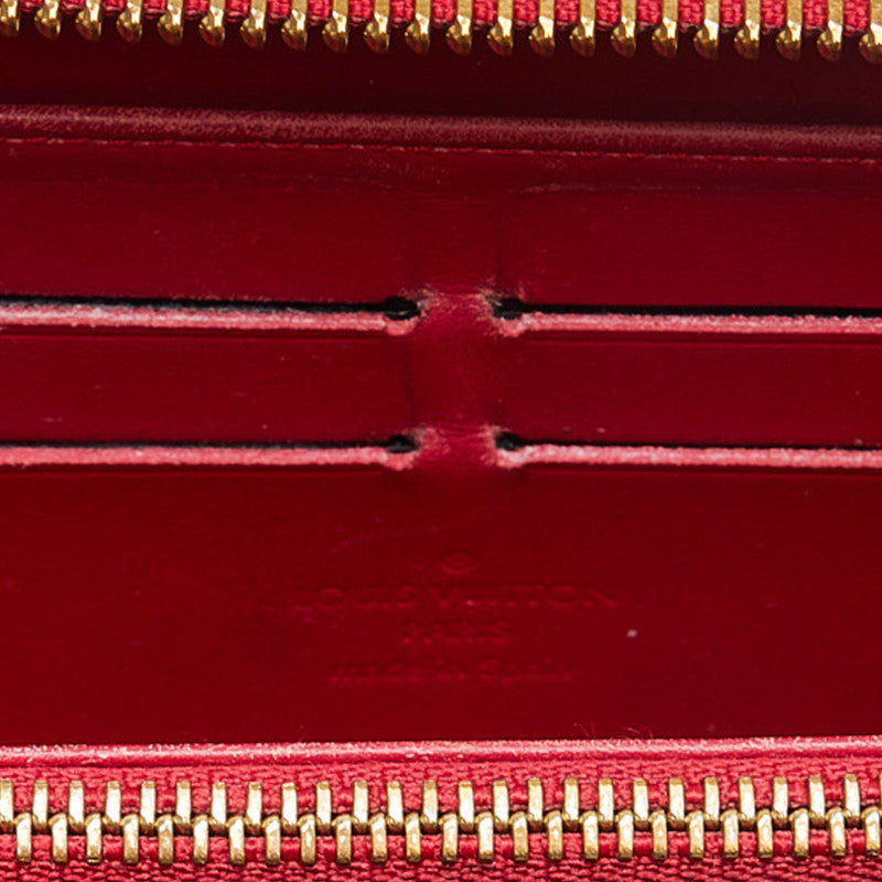 Louis Vuitton Patent Leather Zippy Wallet Long Wallet M90123