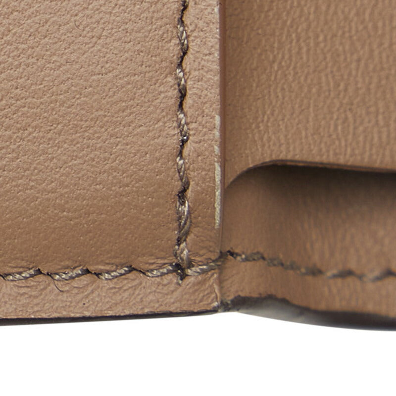 Louis Vuitton Capucines Compact Trifold Wallet M62156