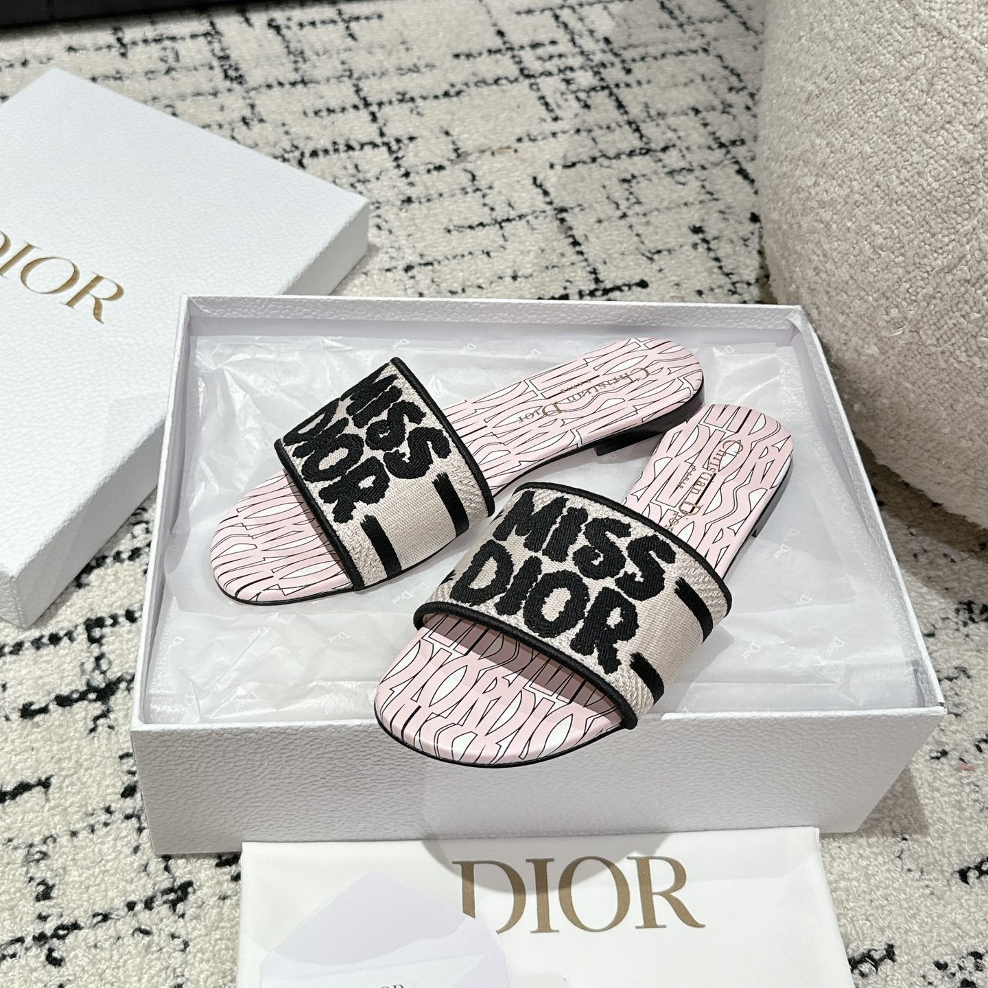 DIOR Dway Slide Pink Mix Black Embroidered Cotton