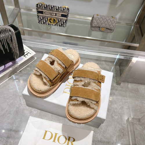 DIOR  DIORact Slide 40mm In Caramel Suede 996358