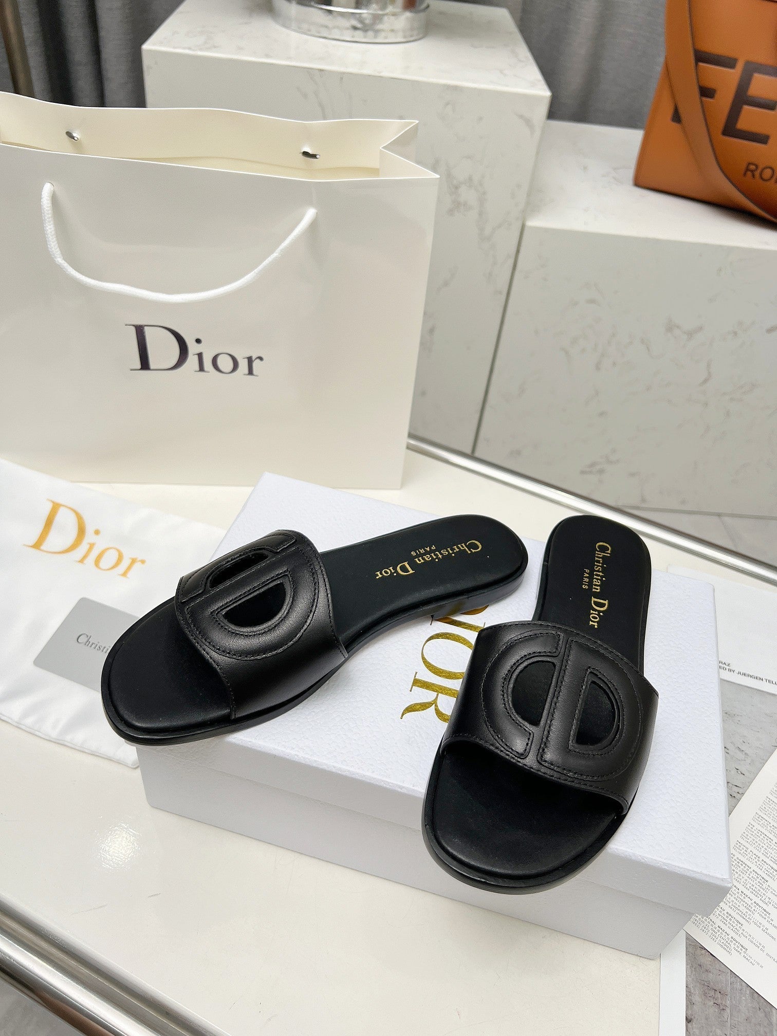 DIOR 25 D-Club Slide Calfskin
