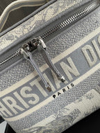 DIOR  DIORtravel vanity 25 grey embroidery