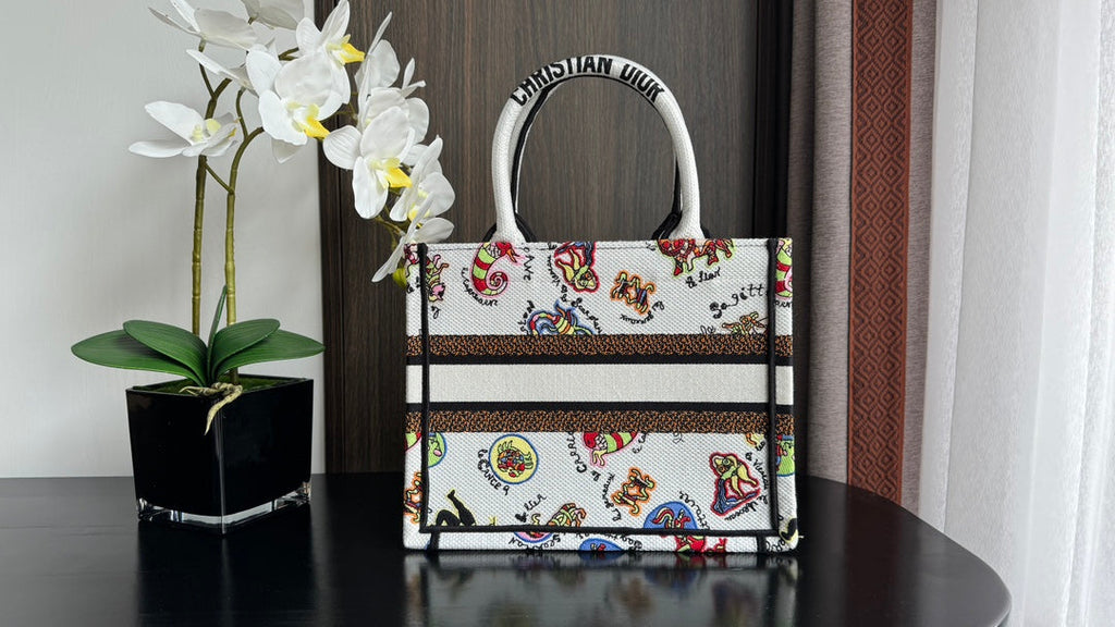 DIOR Small Book Tote 26.5cm White Multicolor Dragon Zodiac Embroidery