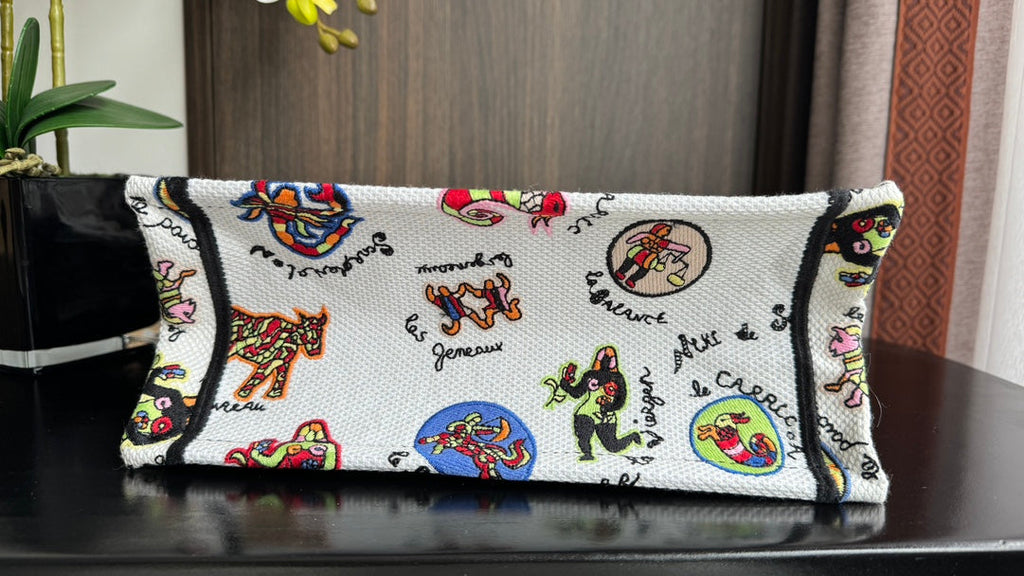 DIOR Small Book Tote 26.5cm White Multicolor Dragon Zodiac Embroidery