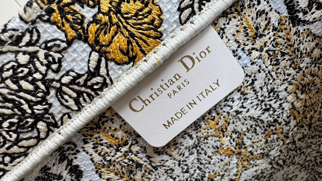 DIOR Book Tote 36.5 Beige White Canvas Around The World