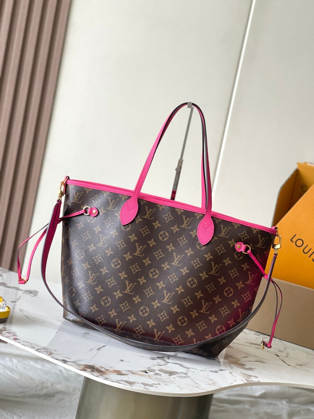 Louis Vuitton Reversible Neverfull MM 31 Inside Out Dark Pink Handle