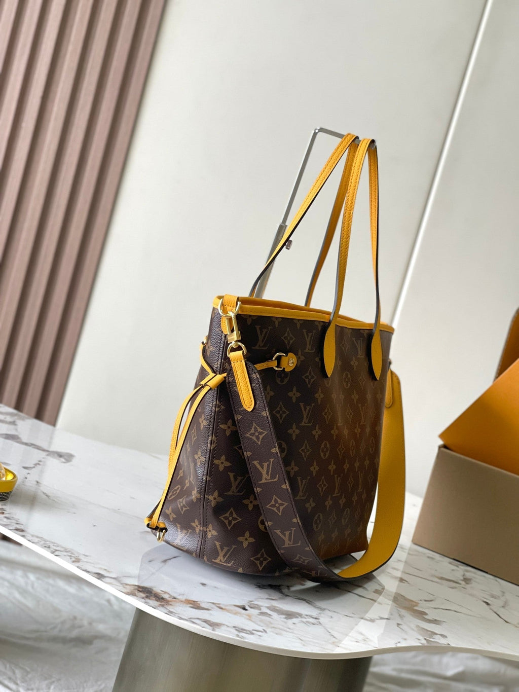Louis Vuitton Reversible Neverfull MM 31 Inside Out Gold Handle