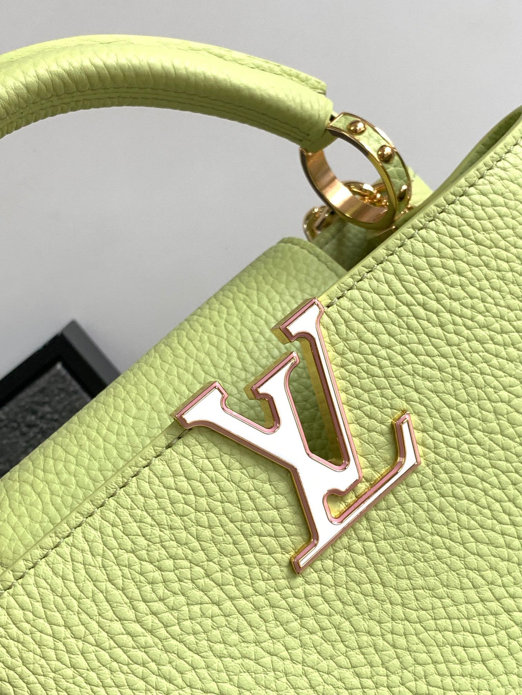 Louis Vuitton CAPUCINES BB 27 IN PEAR GREEN TAURILLON GOLD HARDWARE