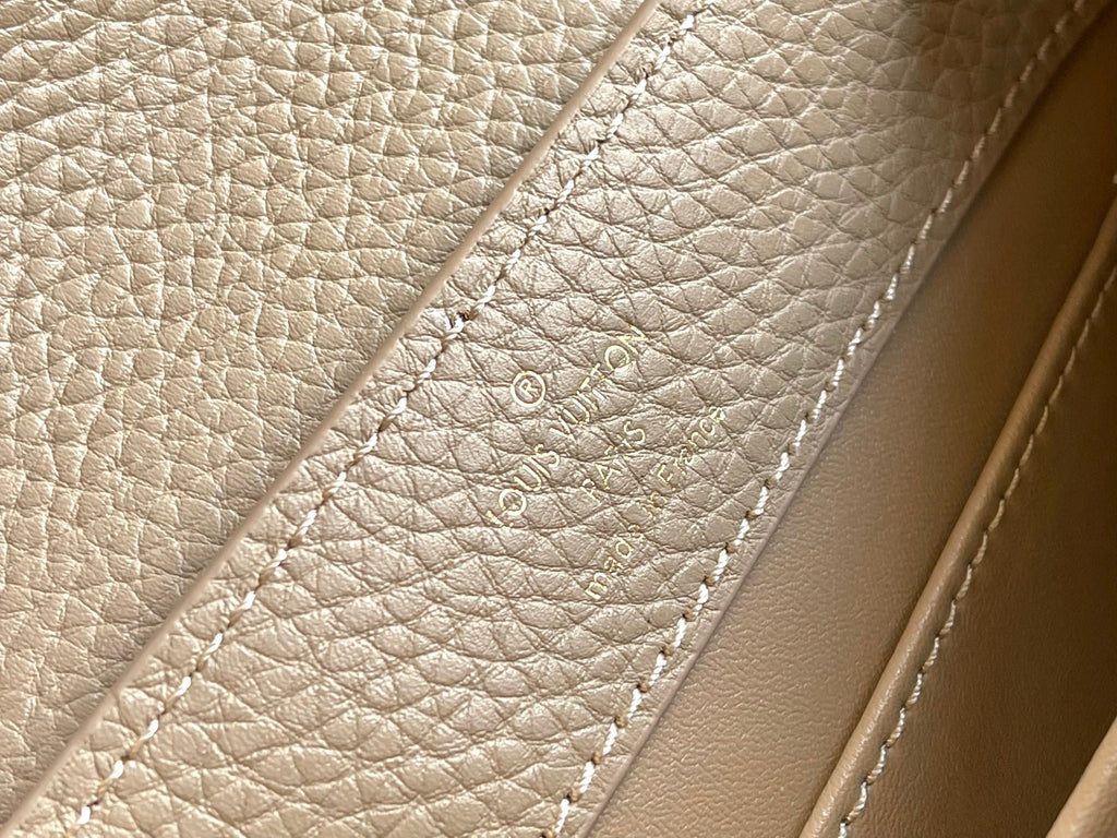 Louis Vuitton CAPUCINES MINI 21 DARK BEIGE TAURILLON GOLD HARDWARE