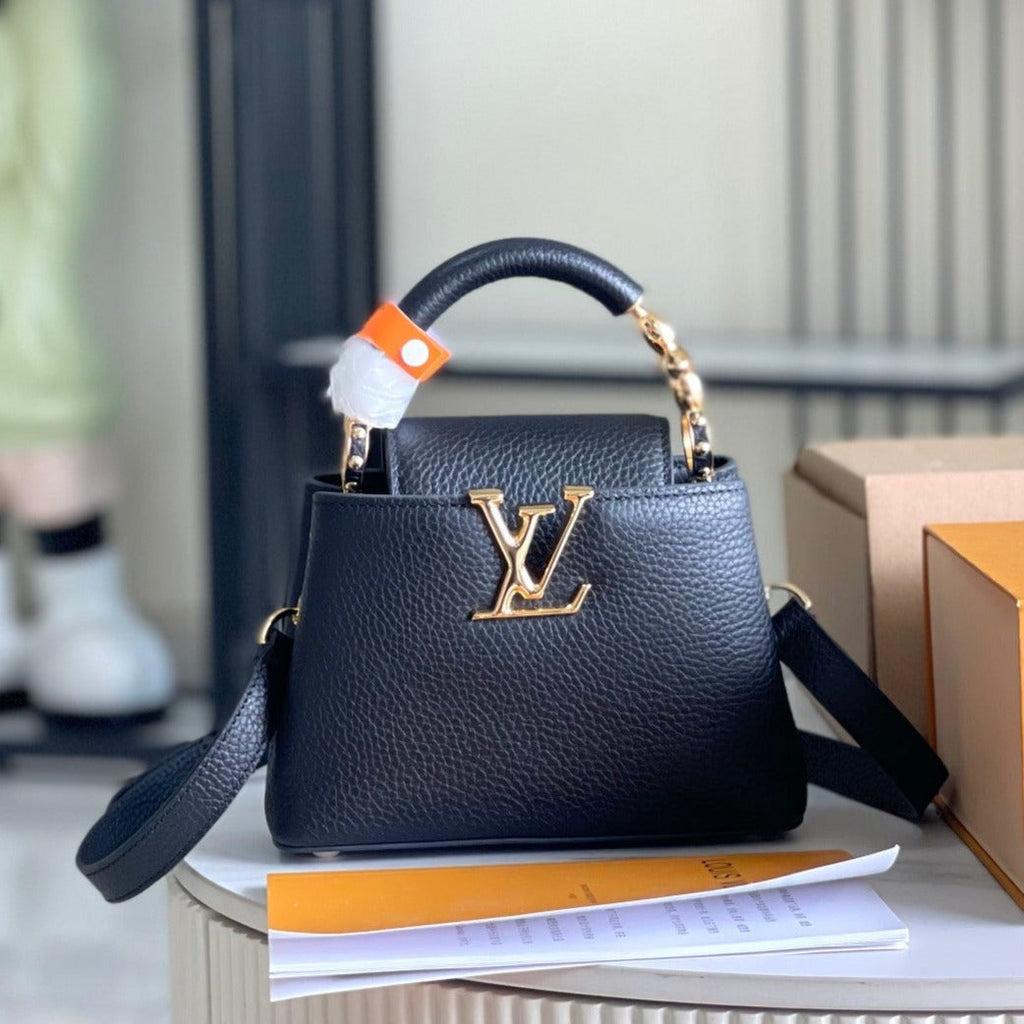 Louis Vuitton CAPUCINES MINI 21 BLACK TAURILLON GOLD HARDWARE